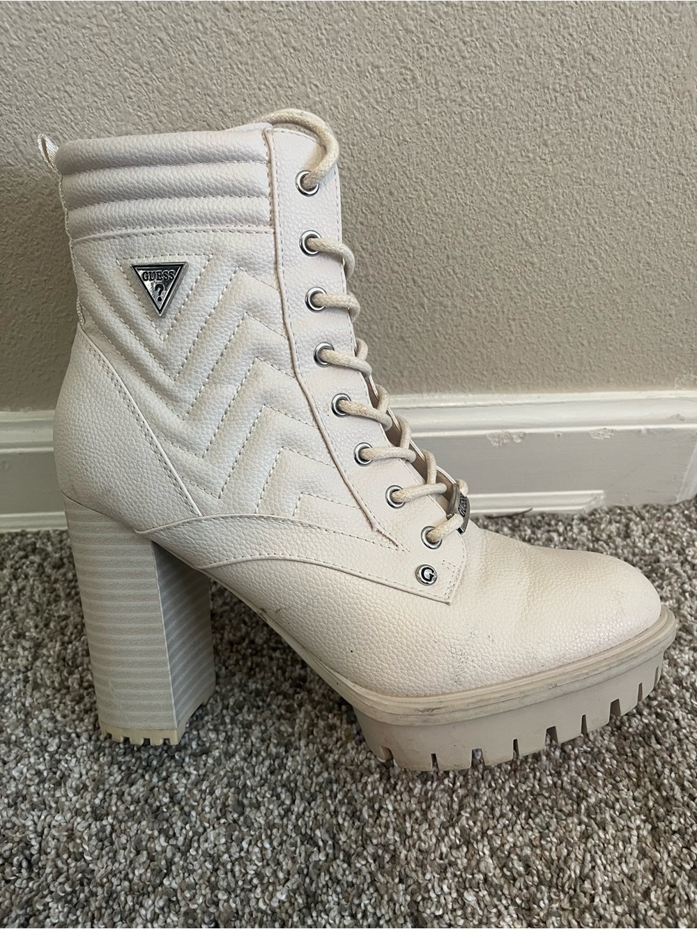 GUESS Off-White Quilted Lace-Up Platform Ankle Boots